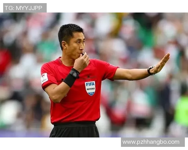 足球明星纷纷点赞马宁执法表现展现中国裁判新风貌